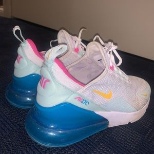 Nike Air Max 270 // Style Sneaker
